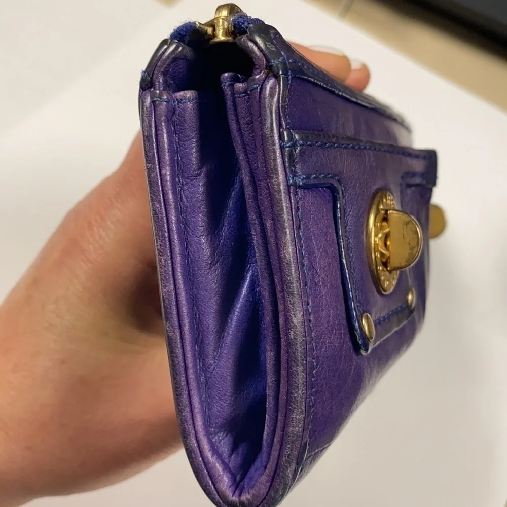 Marc Jacobs Totally Turnlock Purple Leather Wallet